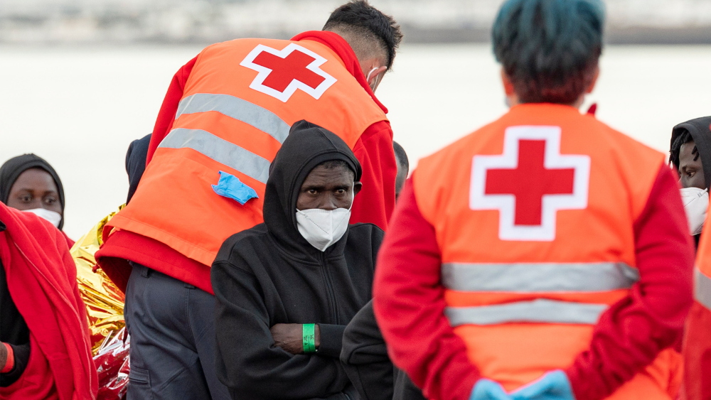 Llega Una Neum Tica A Lanzarote Con Un Fallecido Y Dos Personas En