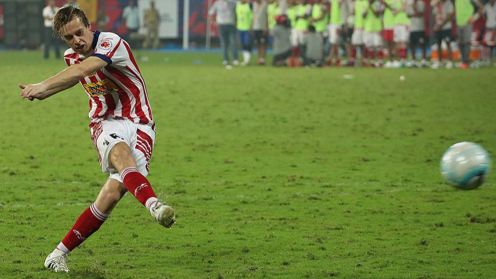 El ex del CD Tenerife Javi Lara ficha por el Córdoba