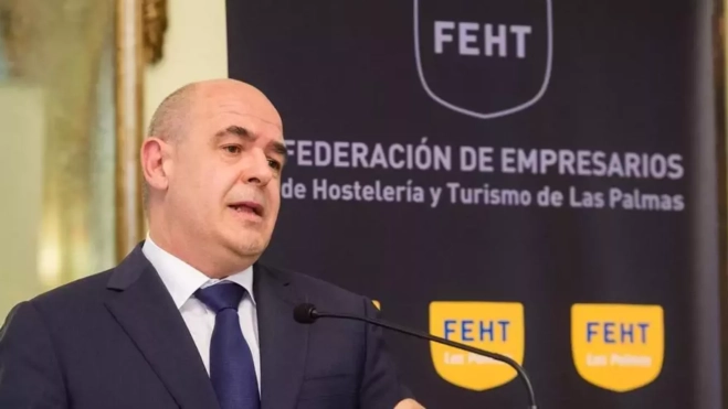 Presidente de la Federación de Empresarios de Hostelería y Turismo de Las Palmas, José María Mañaricua, habla sobre turismofobia / FEHT