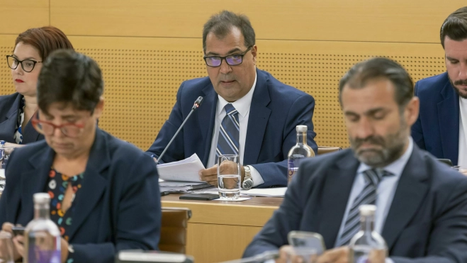 El director insular de Hacienda del Cabildo de Tenerife, Juan Carlos Pérez Frías,. / MIGUEL BARRETO-EFE El director insular de Hacienda del Cabildo de Tenerife, Juan Carlos Pérez Frías,. / MIGUEL BARRETO-EFE