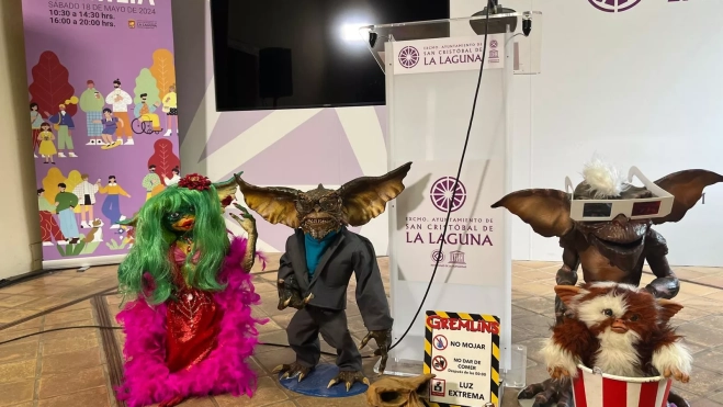 Un grupo de gremlins en la presentación del Día de la Familia / AH / BELA CABRERA