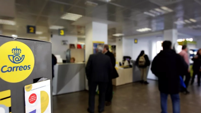 Una oficina de Correos / EFE Una oficina de Correos / EFE
