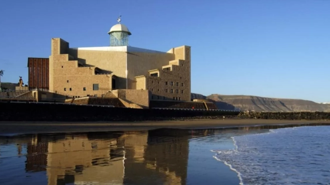 Imagen del Alfredo Kraus desde Las Canteras / LPA VISIT Imagen del Alfredo Kraus desde Las Canteras / LPA VISIT