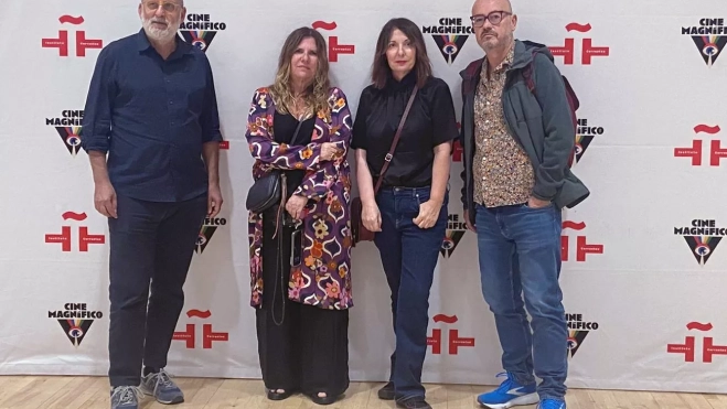 Luis Roca, Marta de Santa Ana, la periodista y escritora Silvia Grijalbo y el director de cine Manuel Martín Cuenca. / AH