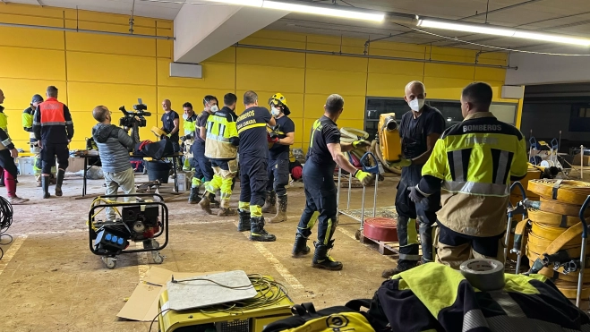 Trabajos del dispositivo de emergencias canario en Valencia. / AH