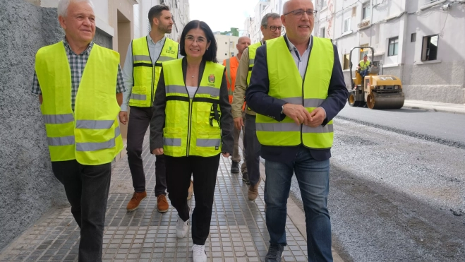 Ayuntamiento y Cabildo renuevan el asfaltado de 33 calles a través de una inversión de 1,24 millones de euros 1