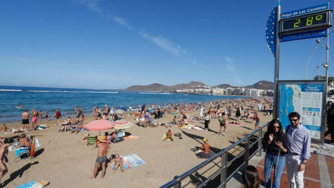 Imagen de Las Canteras / EFE Imagen de Las Canteras / EFE