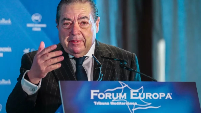 La justicia avanza en la denuncia por falsedad contra Boluda vinculada a Puertos de Las Palmas. / JUAN CARLOS CÁRDENAS-EFE La justicia avanza en la denuncia por falsedad contra Boluda vinculada a Puertos de Las Palmas. / JUAN CARLOS CÁRDENAS-EFE