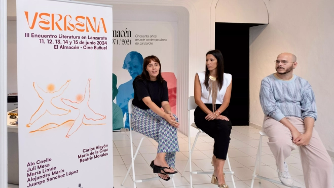 Lana Corujo en la presentación del III Encuentro Literario Verbena. / CEDIDA Lana Corujo en la presentación del III Encuentro Literario Verbena. / CEDIDA