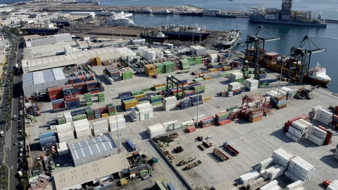 Terminal de Gesport en el Puerto de La Luz / GESPORT Terminal de Gesport en el Puerto de La Luz / GESPORT