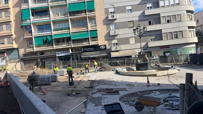 Obras de la nueva plaza en la llamada zona Orche / AH / BELA CABRERA Obras de la nueva plaza en la llamada zona Orche / AH / BELA CABRERA