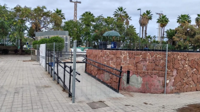Vallado de la antigua terraza TAO / AYUNTAMIENTO DE LAS PALMAS DE GRAN CANARIA Vallado de la antigua terraza TAO / AYUNTAMIENTO DE LAS PALMAS DE GRAN CANARIA