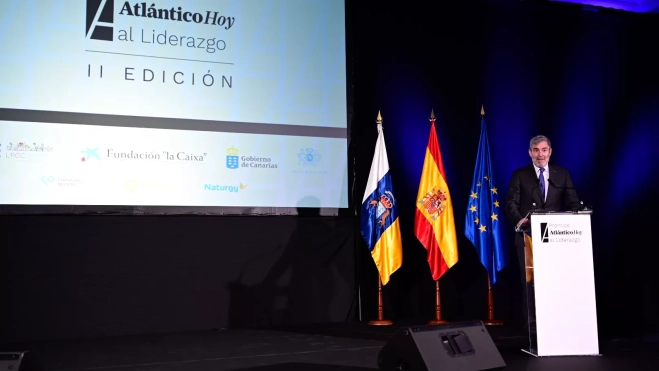 Fernando Clavijo presidente de Canarias en Premios Atlántico Hoy al Liderazgo 2025 / TONY HERNÁNDEZ Fernando Clavijo presidente de Canarias en Premios Atlántico Hoy al Liderazgo 2025 / TONY HERNÁNDEZ