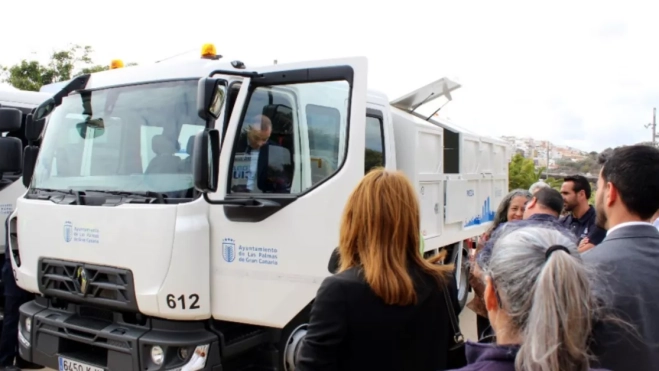Imagen de un camión de recogida de Las Palmas / AYUNTAMIENTO DE LAS PALMAS Imagen de un camión de recogida de Las Palmas / AYUNTAMIENTO DE LAS PALMAS