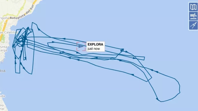 Imagen del Explora recorriendo la costa de Tenerife. / VESSELFINDER Imagen del Explora recorriendo la costa de Tenerife. / VESSELFINDER