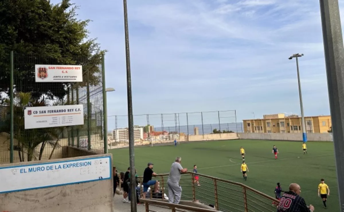 Campo de fútbol de García Escámez./ ARCHIVO Campo de fútbol de García Escámez./ ARCHIVO